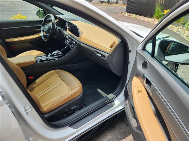 2020 Hyundai SONATA Limited