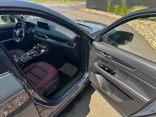 2025 Mazda CX-5 2.5 S Carbon Edition