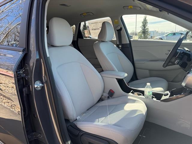 2025 Hyundai KONA Electric SEL