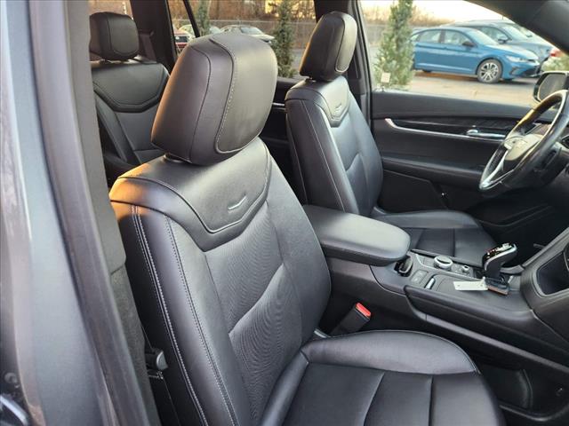 2021 Cadillac XT6 Premium Luxury
