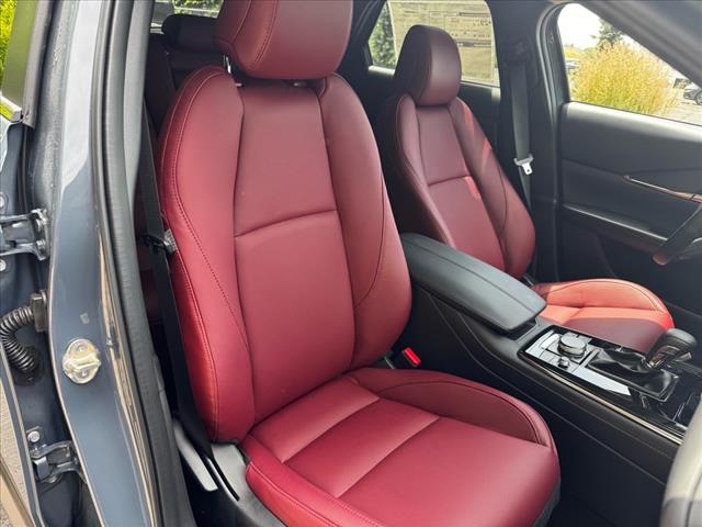 2025 Mazda CX-30 2.5 S Carbon Edition