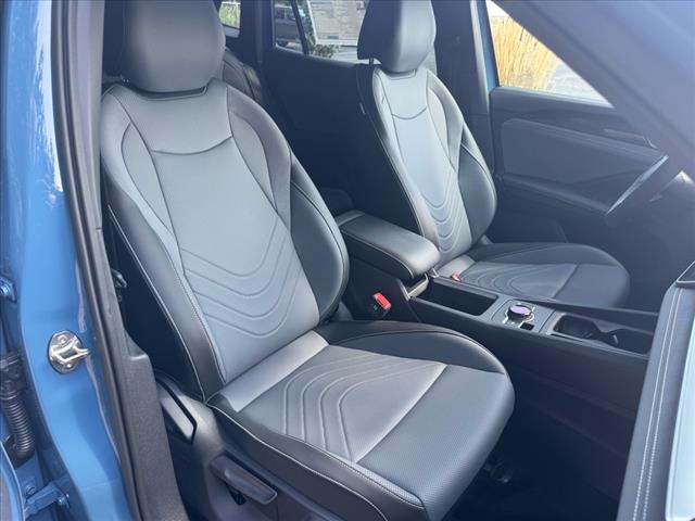 2025 Volkswagen Tiguan SE R-Line Black 4Motion