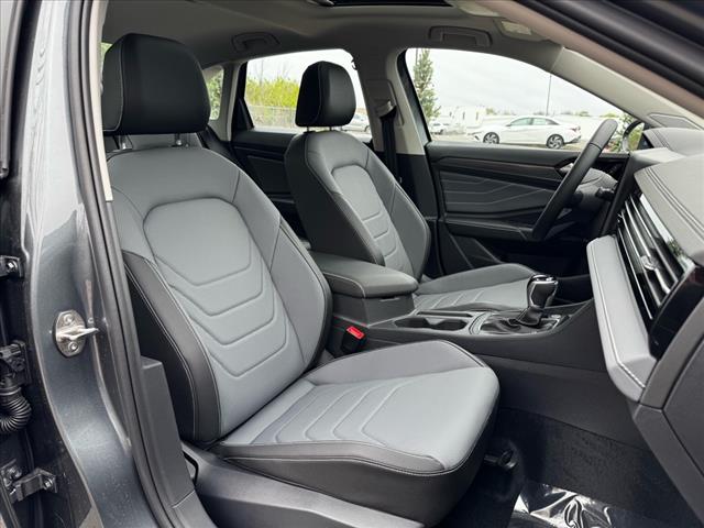2025 Volkswagen Jetta SEL