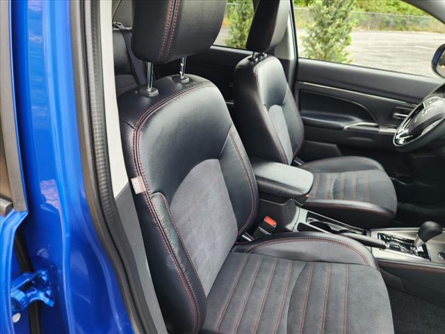 2024 Mitsubishi Outlander Sport SE