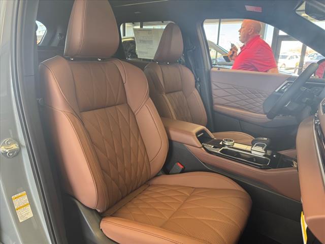 2025 Mitsubishi Outlander SEL