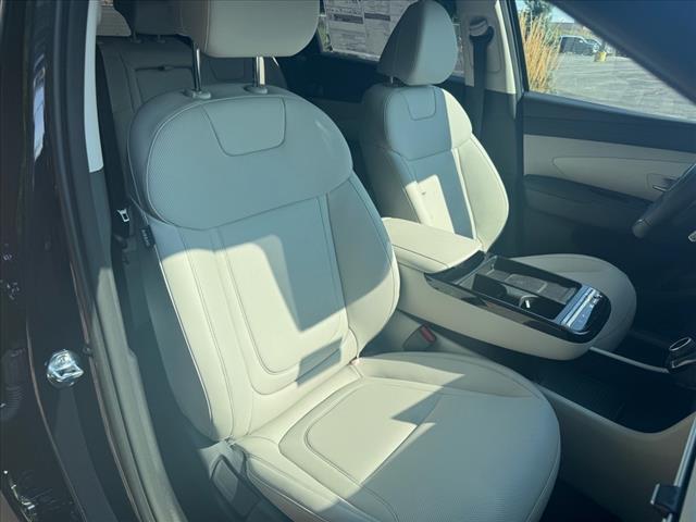 2025 Hyundai TUCSON Hybrid SEL Convenience