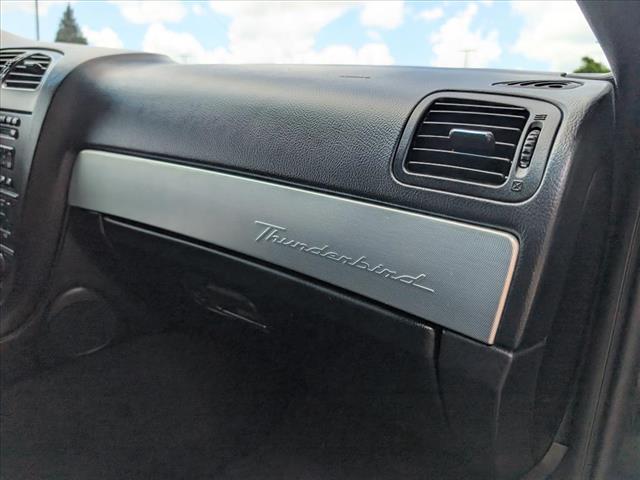 2005 Ford Thunderbird Deluxe
