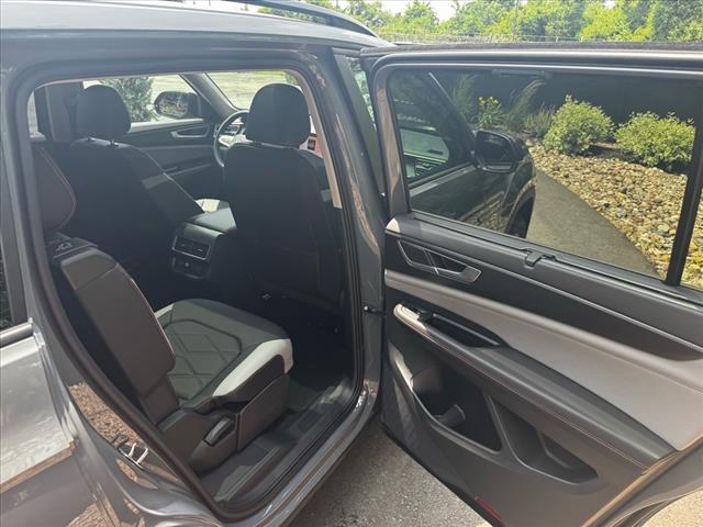 2025 Volkswagen Atlas Peak Edition 4Motion