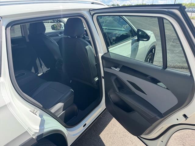 2025 Volkswagen Tiguan SE