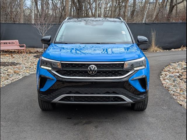 2024 Volkswagen Taos SE 4Motion