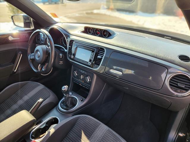 2013 Volkswagen Beetle 2.0T TURBO W/SUN/