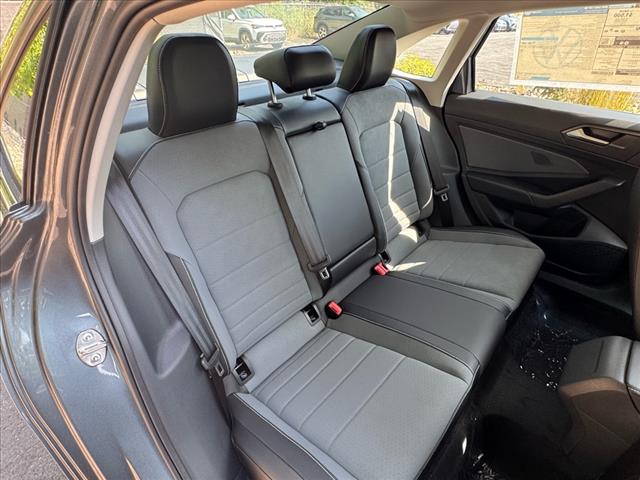 2025 Volkswagen Jetta SE