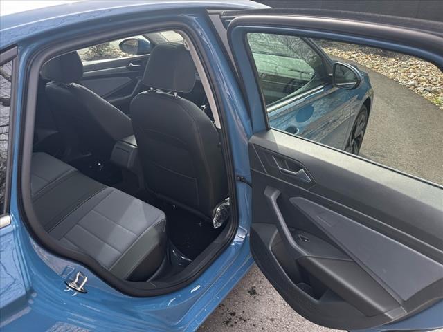 2025 Volkswagen Jetta SE