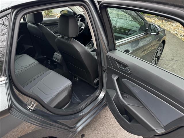 2025 Volkswagen Jetta SEL