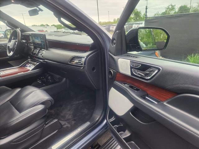 2023 Lincoln Navigator L Reserve