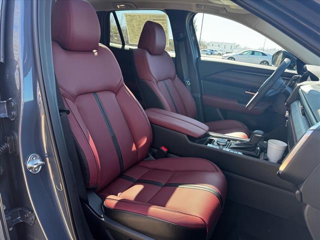 2025 Mazda CX-50 Hybrid Premium Plus