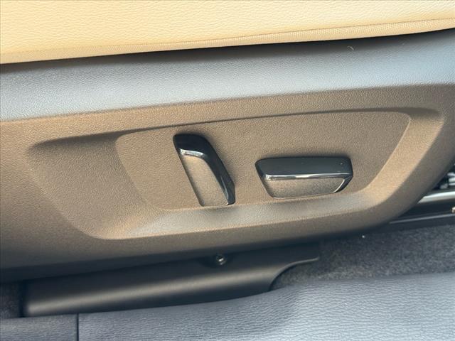 2025 Mitsubishi Outlander SEL Platinum Edition