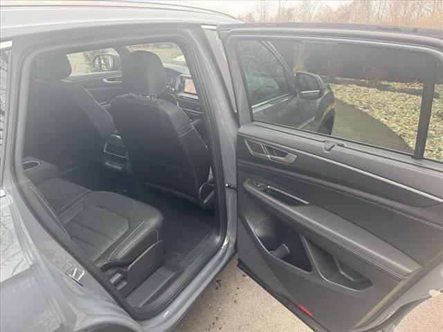 2025 Volkswagen Atlas Cross Sport SEL 4Motion