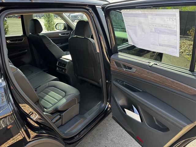 2025 Volkswagen Atlas SEL 4Motion