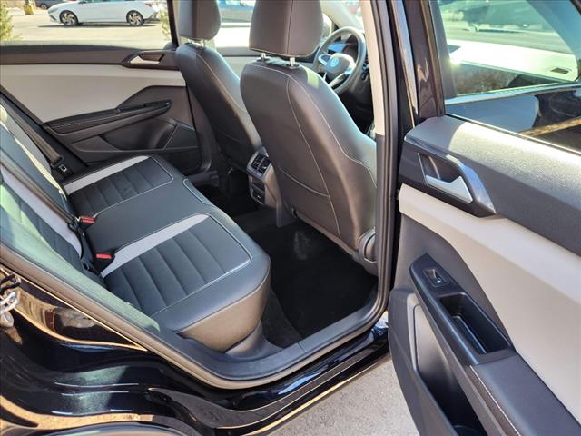 2024 Volkswagen Taos SEL 4Motion
