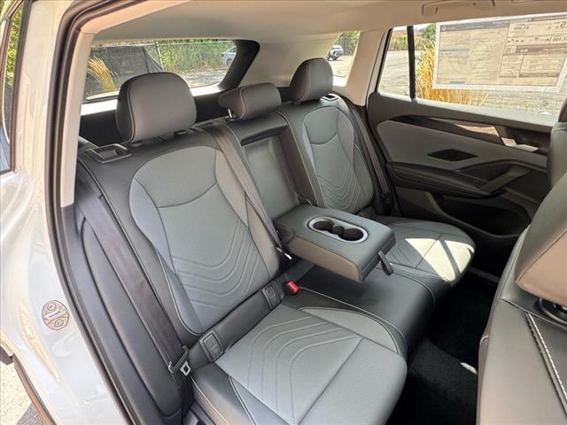 2025 Volkswagen Tiguan SE 4Motion