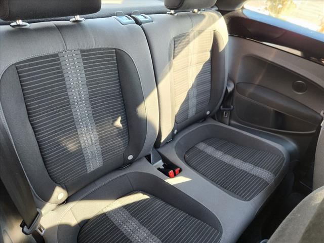 2013 Volkswagen Beetle 2.0T TURBO W/SUN/