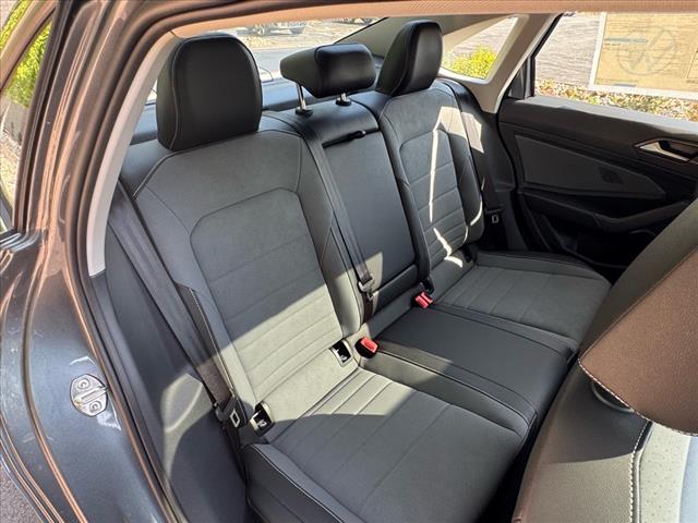 2025 Volkswagen Jetta SE