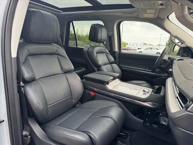 2025 Lincoln Navigator L Reserve
