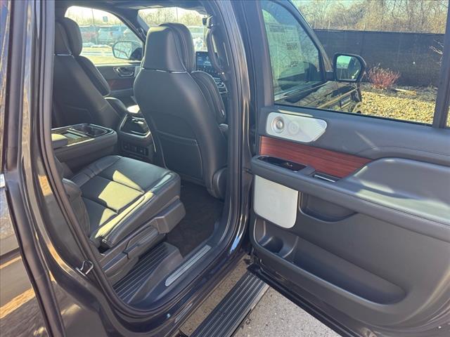 2024 Lincoln Navigator L Reserve