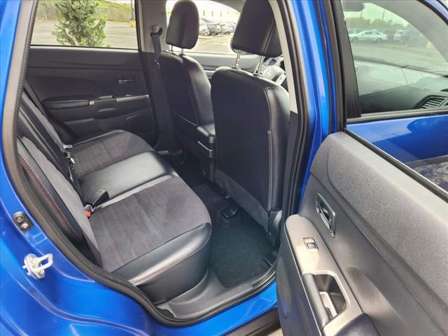 2024 Mitsubishi Outlander Sport SE