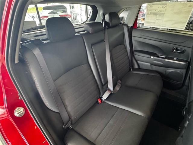 2025 Mitsubishi Outlander Sport SE