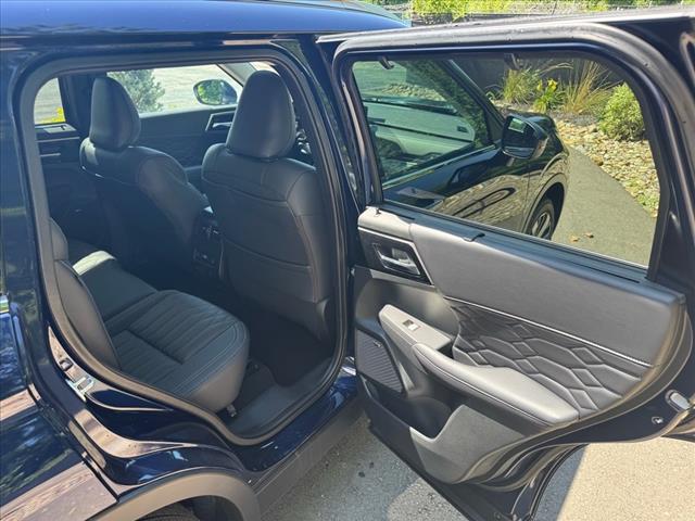 2025 Mitsubishi Outlander SEL