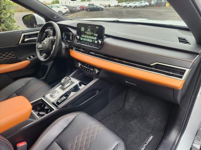 2024 Mitsubishi Outlander SEL
