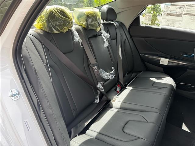 2025 Hyundai ELANTRA Hybrid Limited