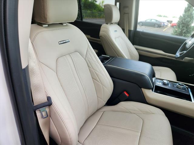 2024 Ford Expedition Platinum