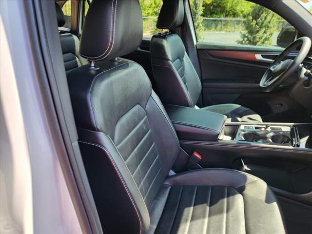 2024 Volkswagen Atlas Cross Sport SEL R-Line 4Motion