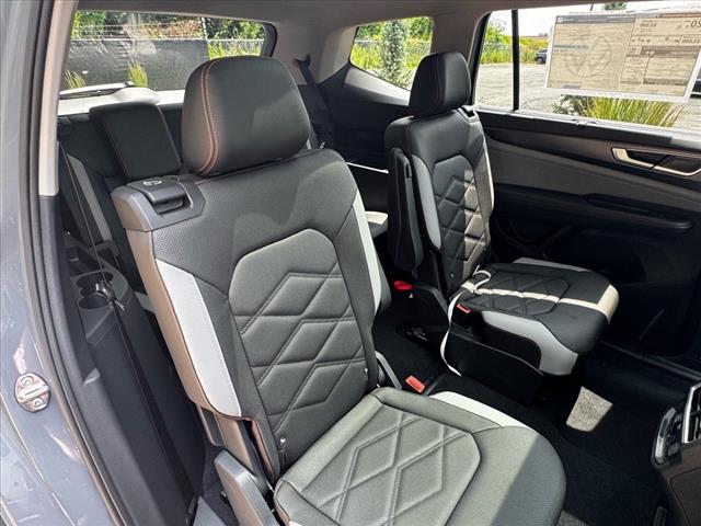 2025 Volkswagen Atlas Peak Edition 4Motion