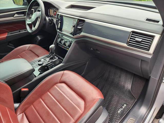 2022 Volkswagen Atlas Cross Sport V6 SEL Premium R-Line 4Motion