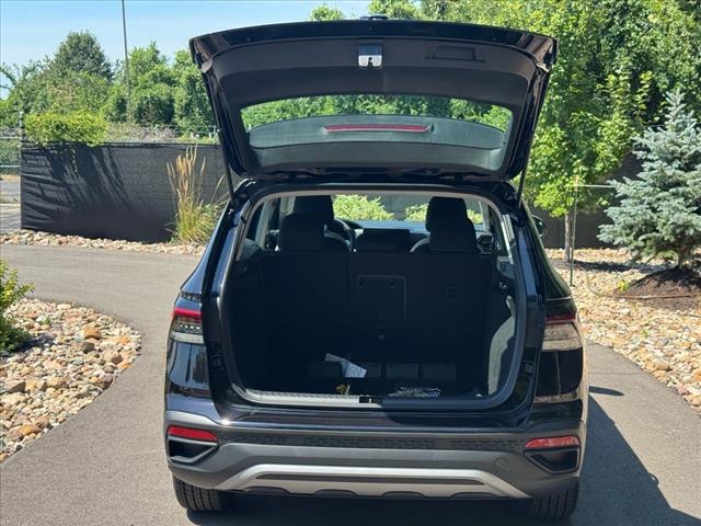 2025 Volkswagen Taos S