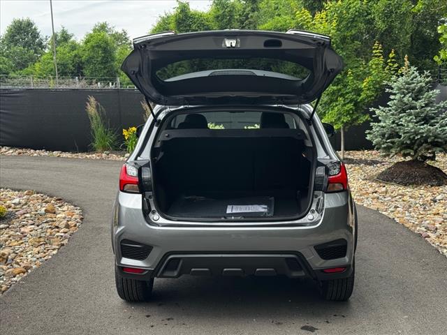2025 Mitsubishi Outlander Sport SE