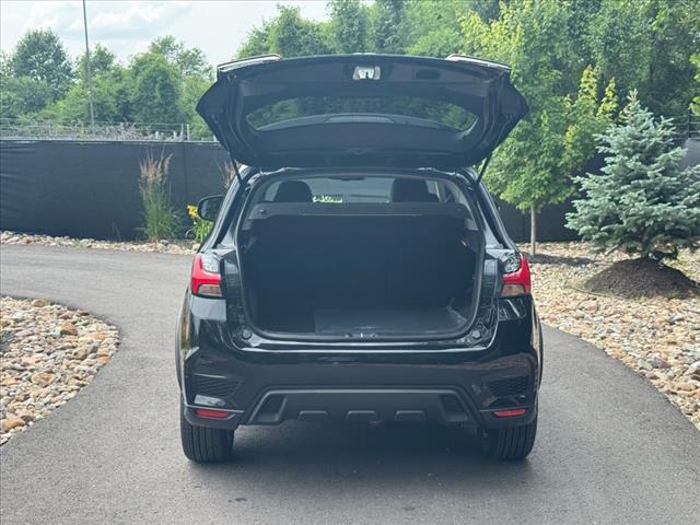 2025 Mitsubishi Outlander Sport SE
