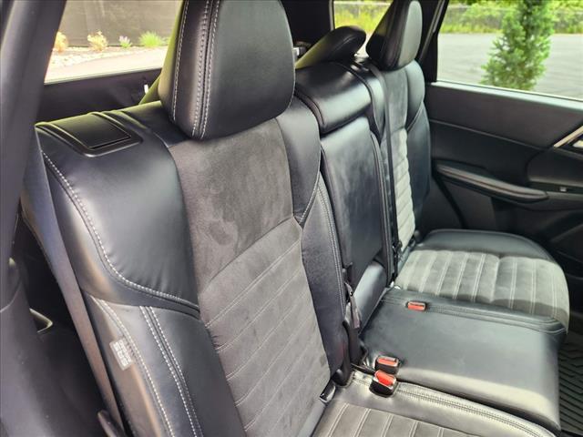 2022 Mitsubishi Outlander Black Edition