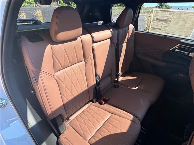 2025 Mitsubishi Outlander SEL