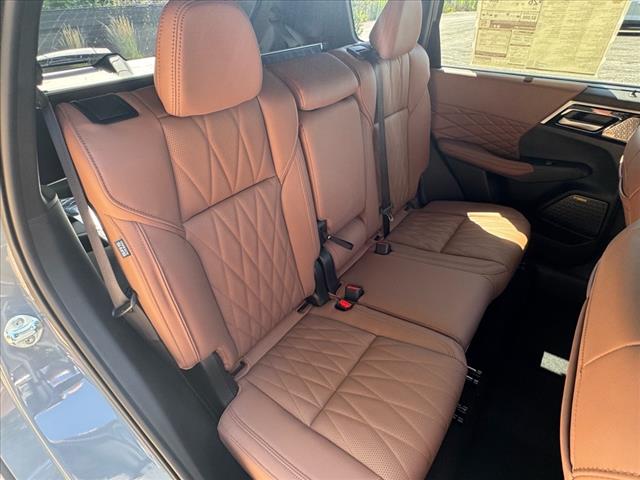 2025 Mitsubishi Outlander SEL