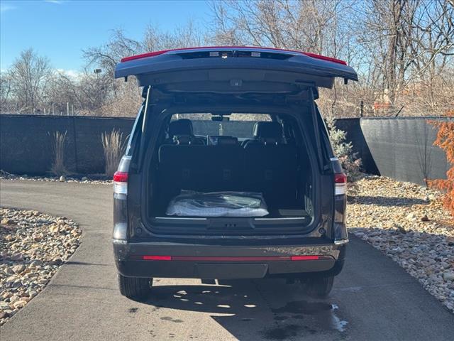 2024 Lincoln Navigator L Reserve