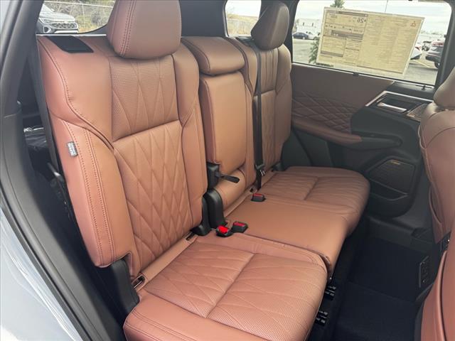 2025 Mitsubishi Outlander SEL