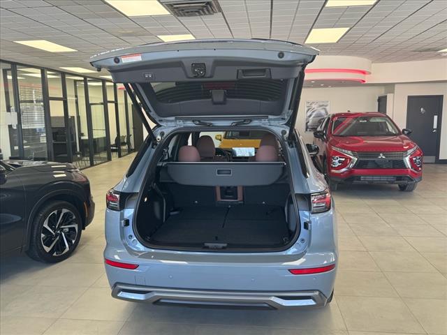 2025 Mitsubishi Outlander SEL