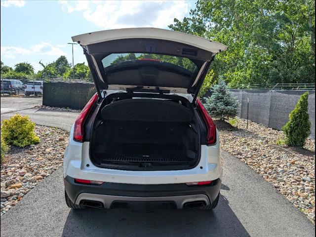 2020 Cadillac XT4 Premium Luxury