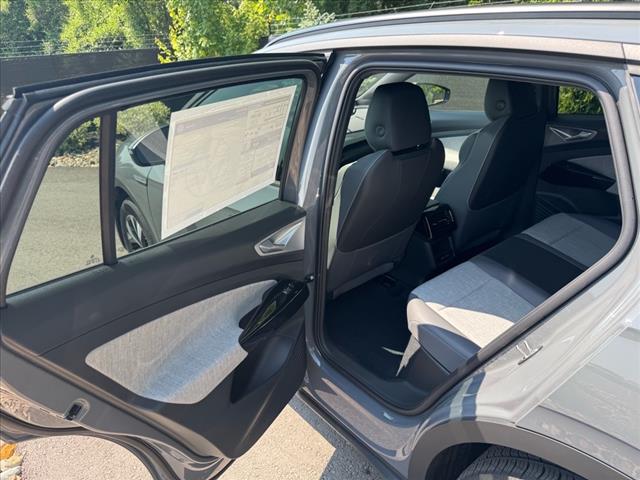 2025 Volkswagen ID.4 Pro