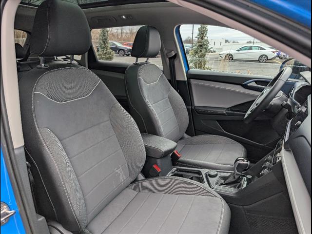 2024 Volkswagen Taos SE 4Motion